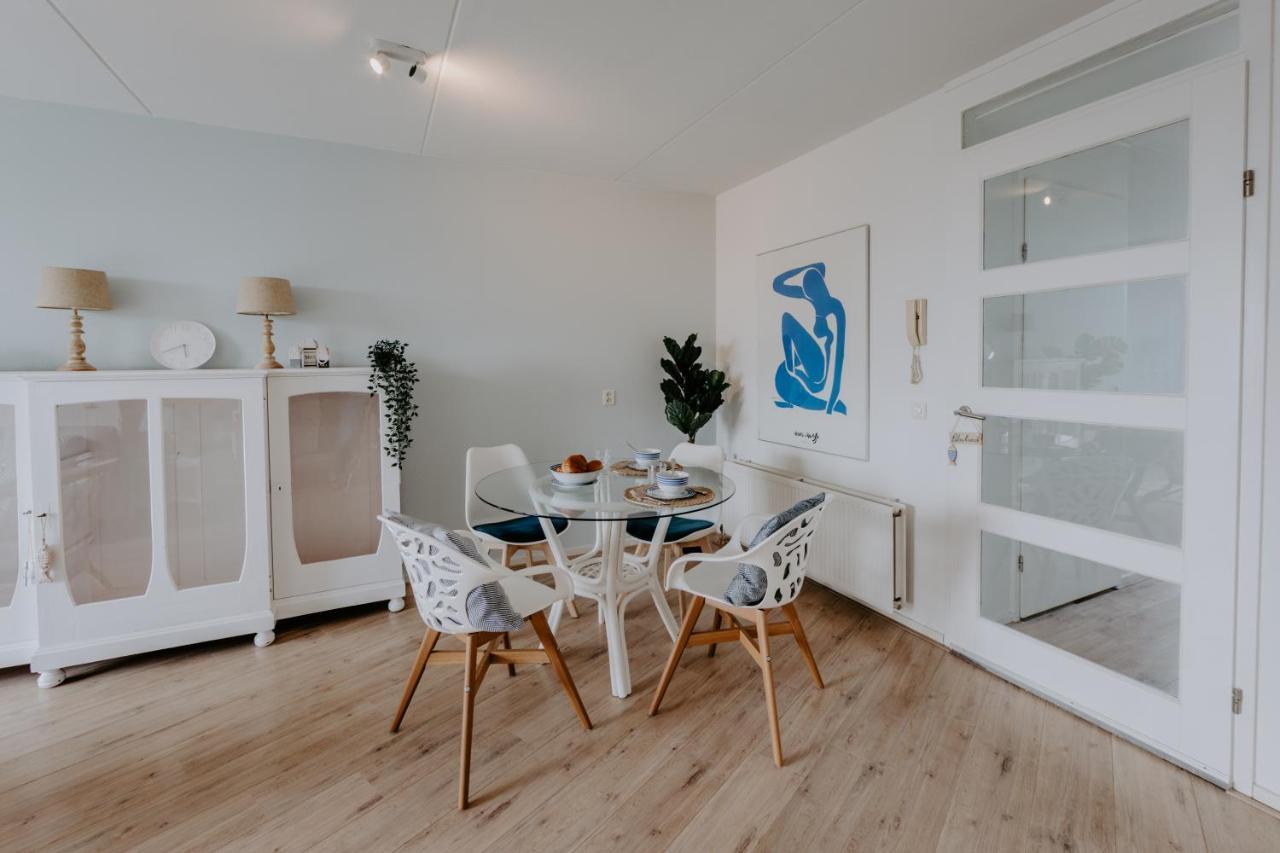 Stijlvol Appartement Op Strand Makkum Esterno foto