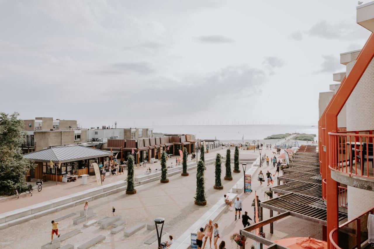 Stijlvol Appartement Op Strand Makkum Esterno foto